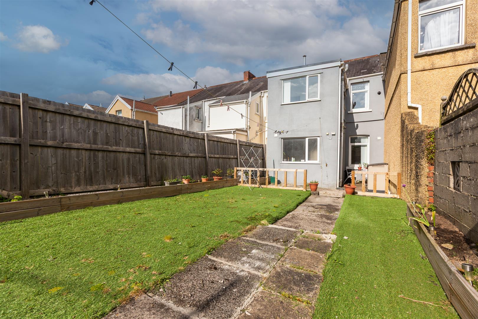 Cecil Street, Manselton, Swansea, SA5 8QJ